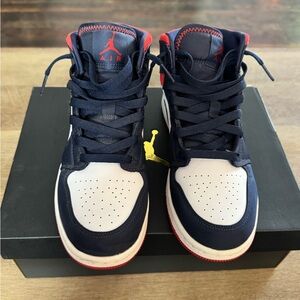 Air Jordan 1 Mid SE ‘Olympic’